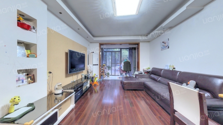 和华名苑二手房实景图