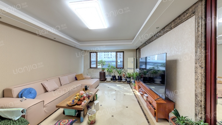 万科铂萃园二手房实景图