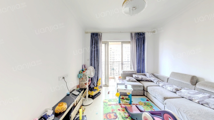 敏捷绿湖首府三期二手房实景图