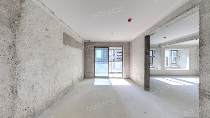 荣安·林语秋月二手房实景图