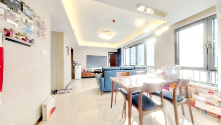 证大阅公馆二手房实景图