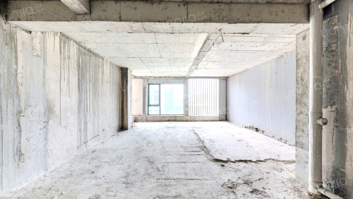 悠活公园二手房实景图