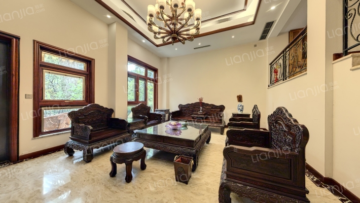 成都花园朗庭园二手房实景图