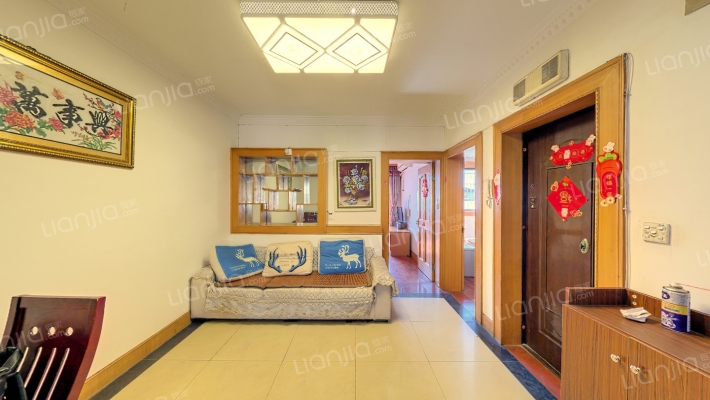 弯弯新村二手房实景图