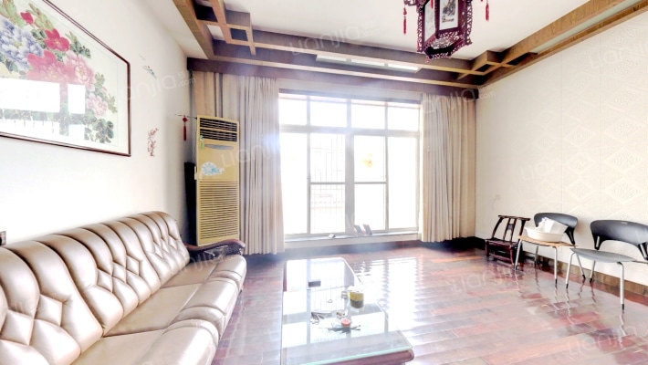 玉龙居小区二手房实景图