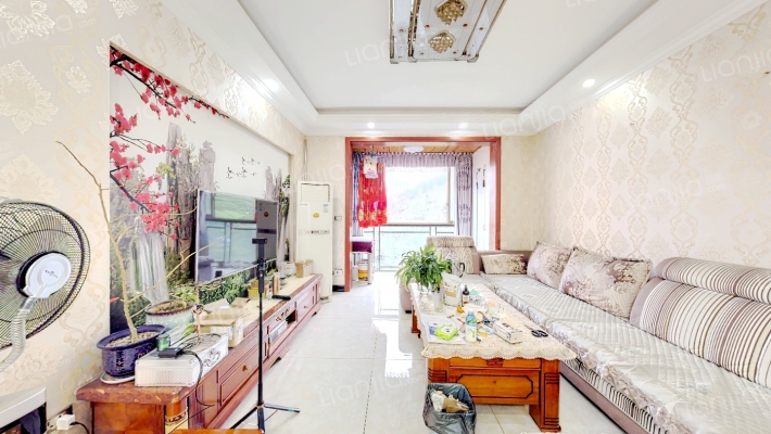 四季花都二手房实景图