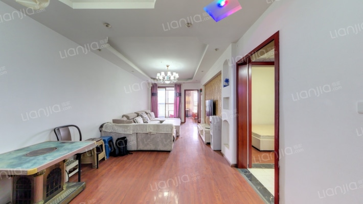 花果园T2区二手房实景图