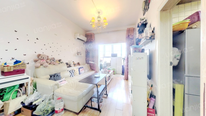 西岸蒂景二手房实景图