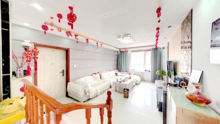 丽日青城二手房实景图