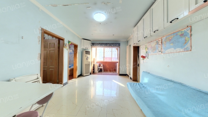 加气混凝土厂宿舍二手房实景图