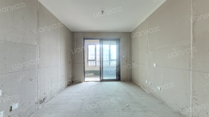 融创城融华园二手房实景图