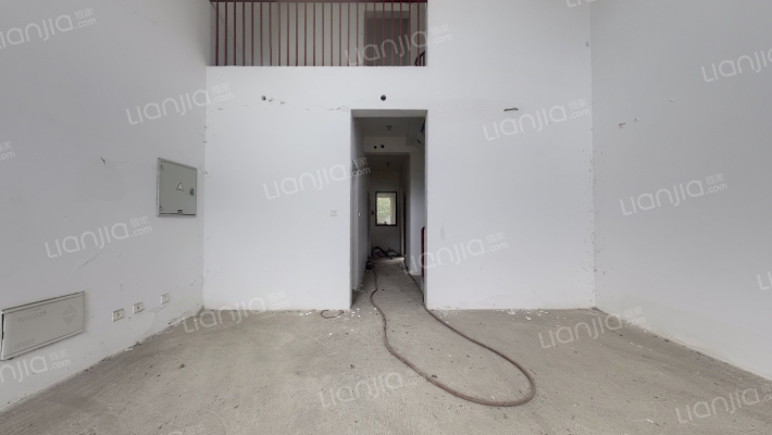 华新花予墅二手房实景图