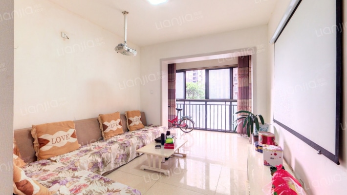 我的大学二手房实景图