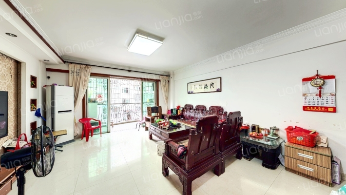 塔埔社区东区二手房实景图