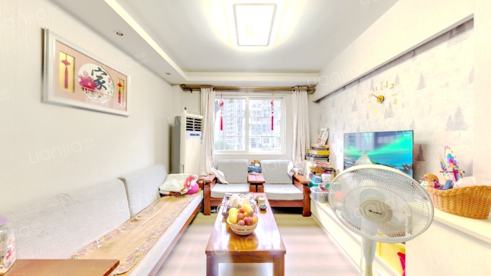 依山苑二手房实景图