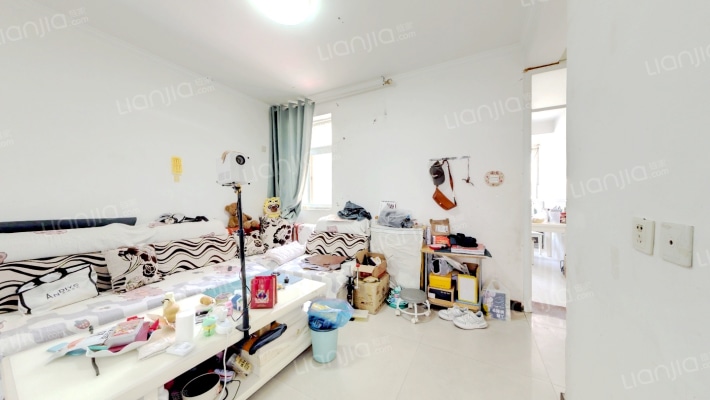 启泰小区二手房实景图