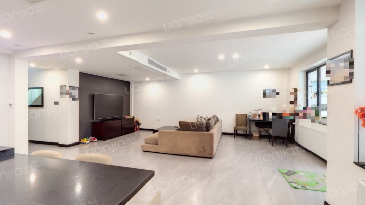 国一澳乡二手房实景图