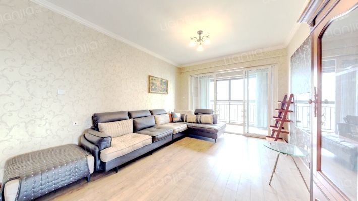 鹭湖宫七号B组二手房实景图