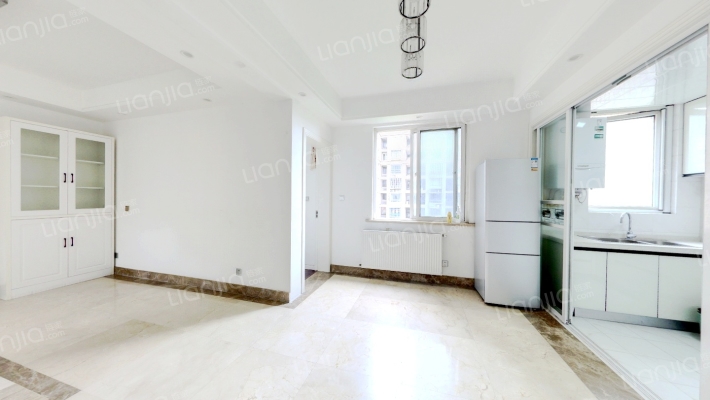 金领国际(公寓)二手房实景图