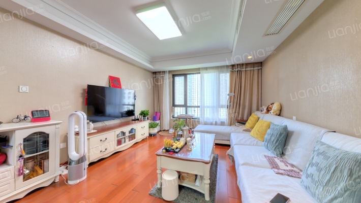 仁恒江湾城二期二手房实景图