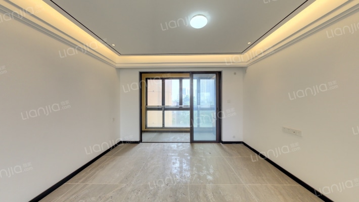 冠科泊樾湾二手房实景图