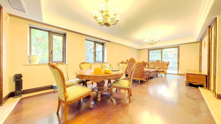 金地艺境(宝山)二手房实景图