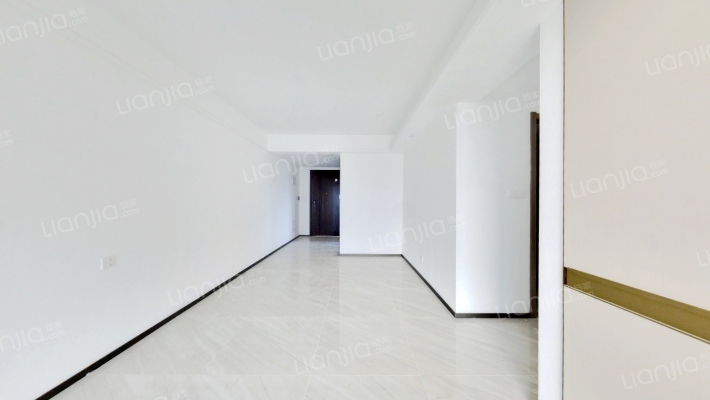 碧桂园云樾江湾二手房实景图