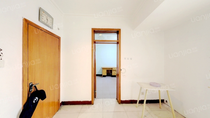 村南街宿舍二手房实景图