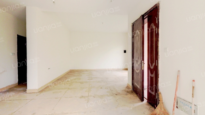 碧桂园滨湖城碧湖翠柳苑二手房实景图