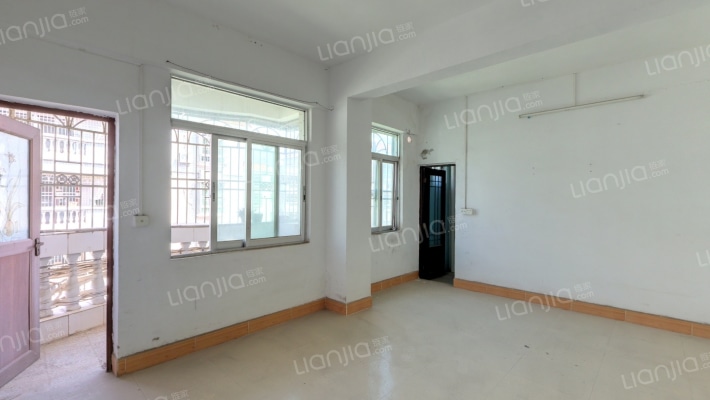 春晖苑二手房实景图