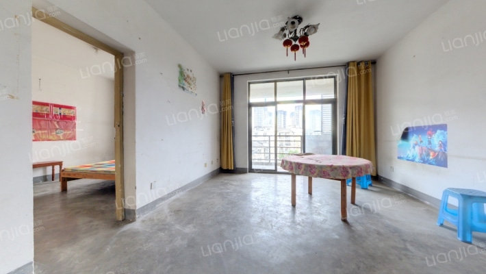 香荷名居二手房实景图