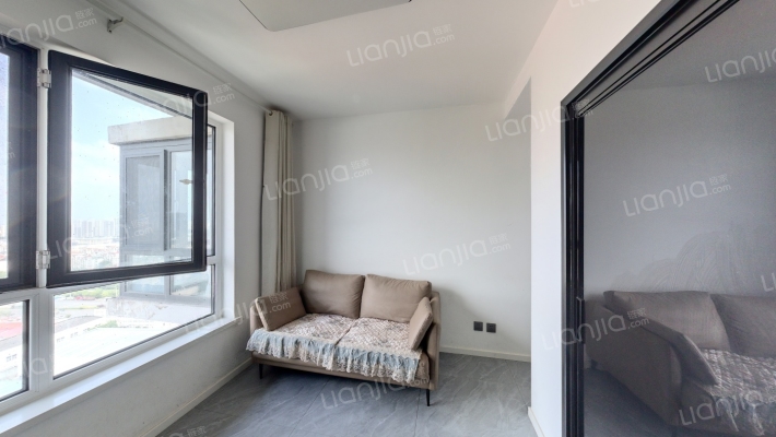 心之筑汇颐花园二手房实景图