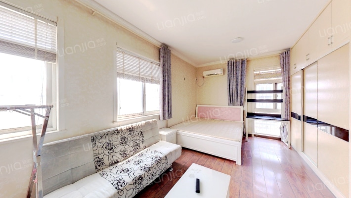 国轩K西嘉二手房实景图