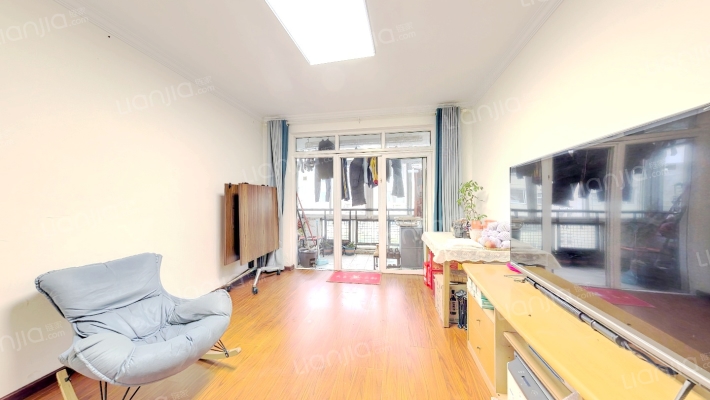 宝安花园二手房实景图