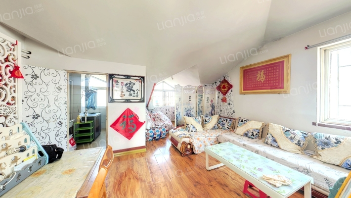 世纪花苑南区二手房实景图