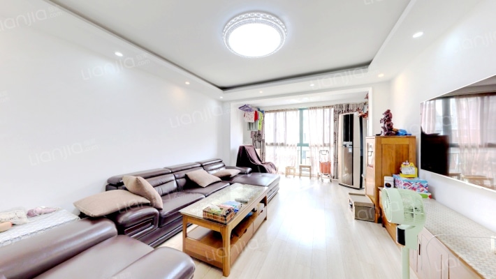 鹏程花苑二手房实景图