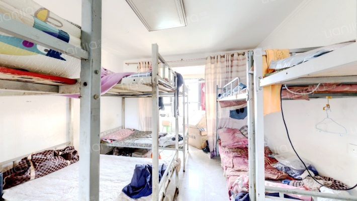 润都荣园二手房实景图