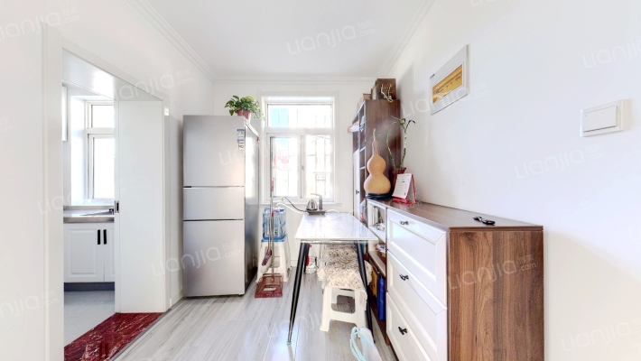 新民小区二手房实景图