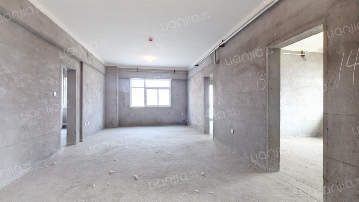 金玺总部港二手房实景图