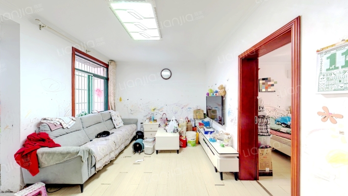 百合园二手房实景图