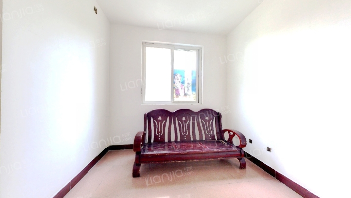 新嘉苑北区二手房实景图