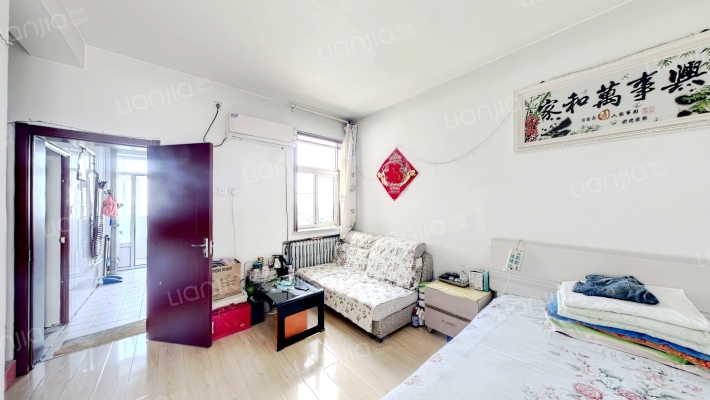 北卫里二手房实景图