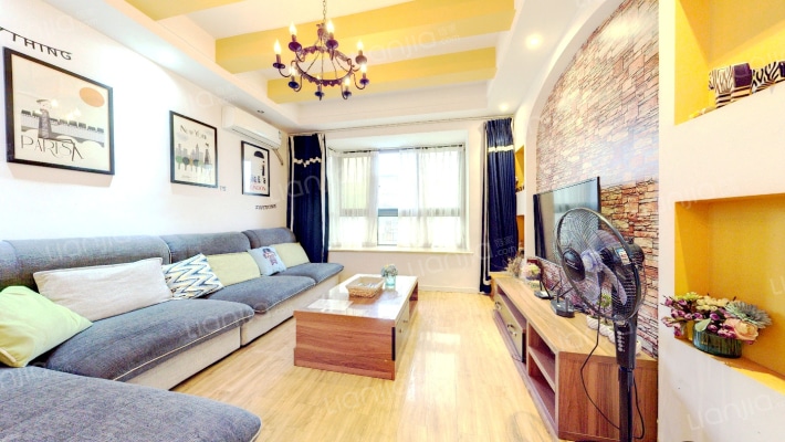 邻居小区二手房实景图