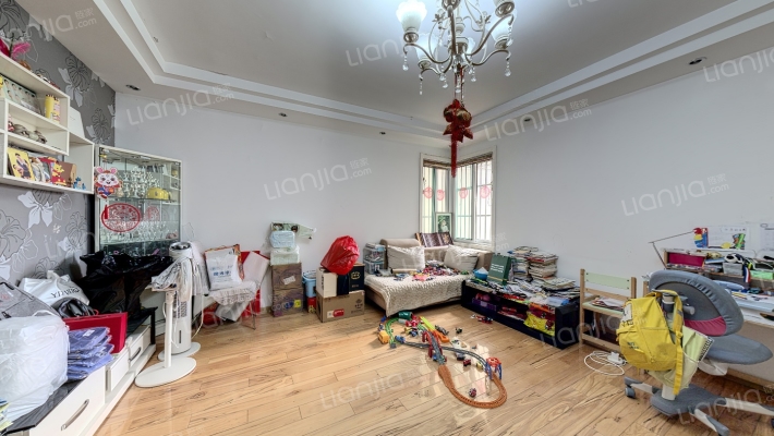 翠宁雅苑二手房实景图