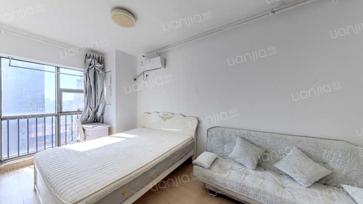 第六都二手房实景图