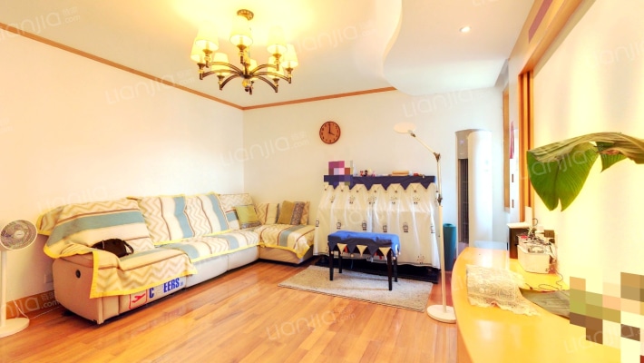 鑫宏花园二手房实景图