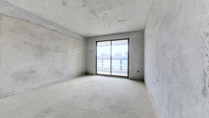 多彩贵州城温泉小镇11号地B组团二手房实景图