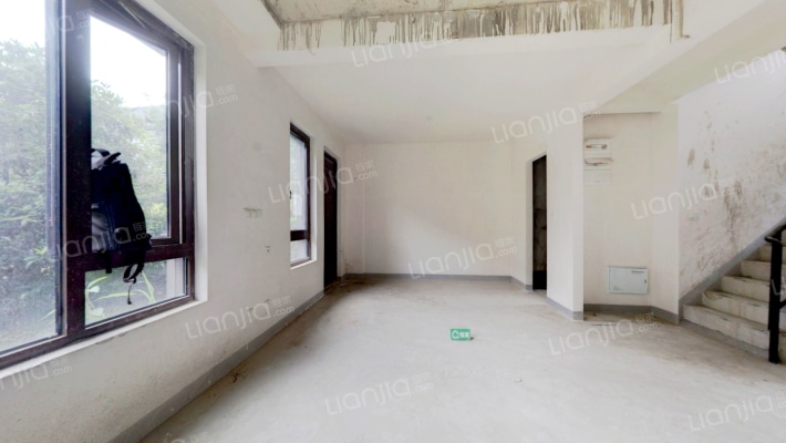 金地水悦堂二手房实景图