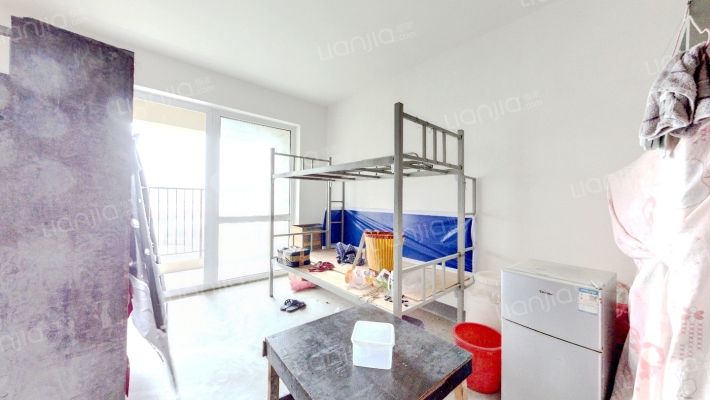 中联依山伴城三期二手房实景图