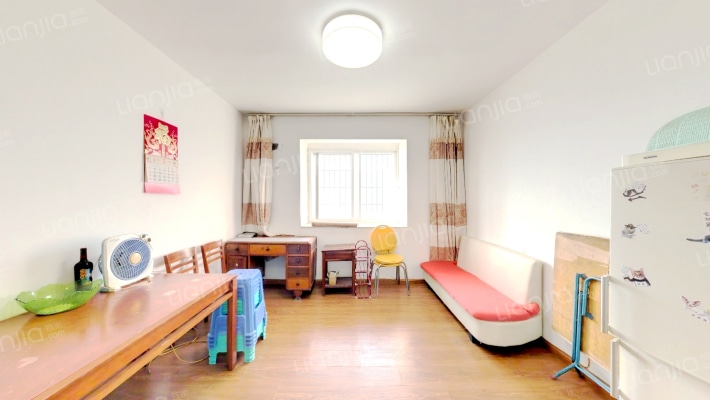 东山佳园二手房实景图